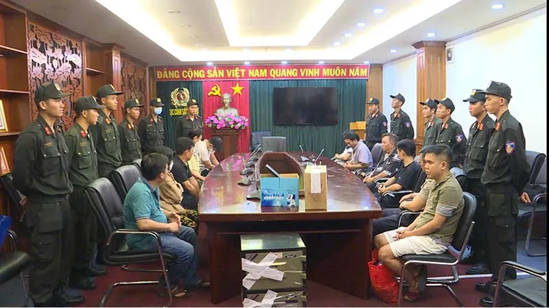 Đột kích tụ điểm đánh bạc lên tới 30 tỷ đồng